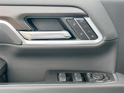 New 2026 GMC Sierra 2500 Denali image 13