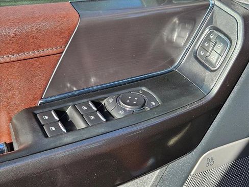 Used 2021 Ford F150 Lariat AWD/4WD image 11