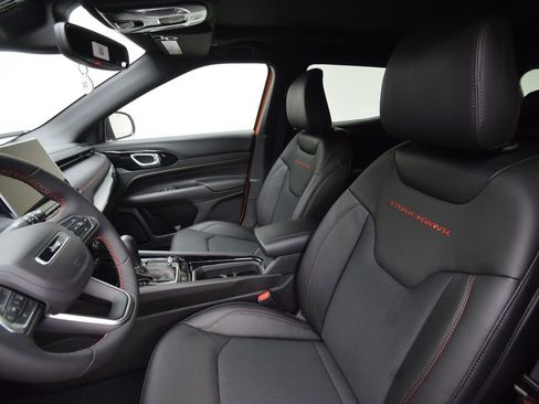 New 2026 Jeep Compass Trailhawk AWD/4WD image 33