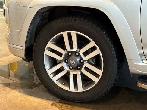 Used 2023 Toyota 4Runner TRD Sport image 9