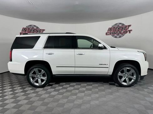 Used 2019 GMC Yukon Denali w/ Denali Ultimate Package image 8