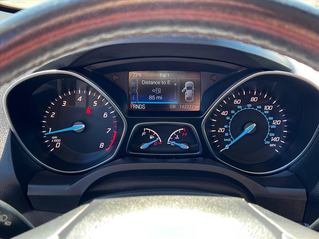 Used 2014 Ford Escape Titanium FWD image 16