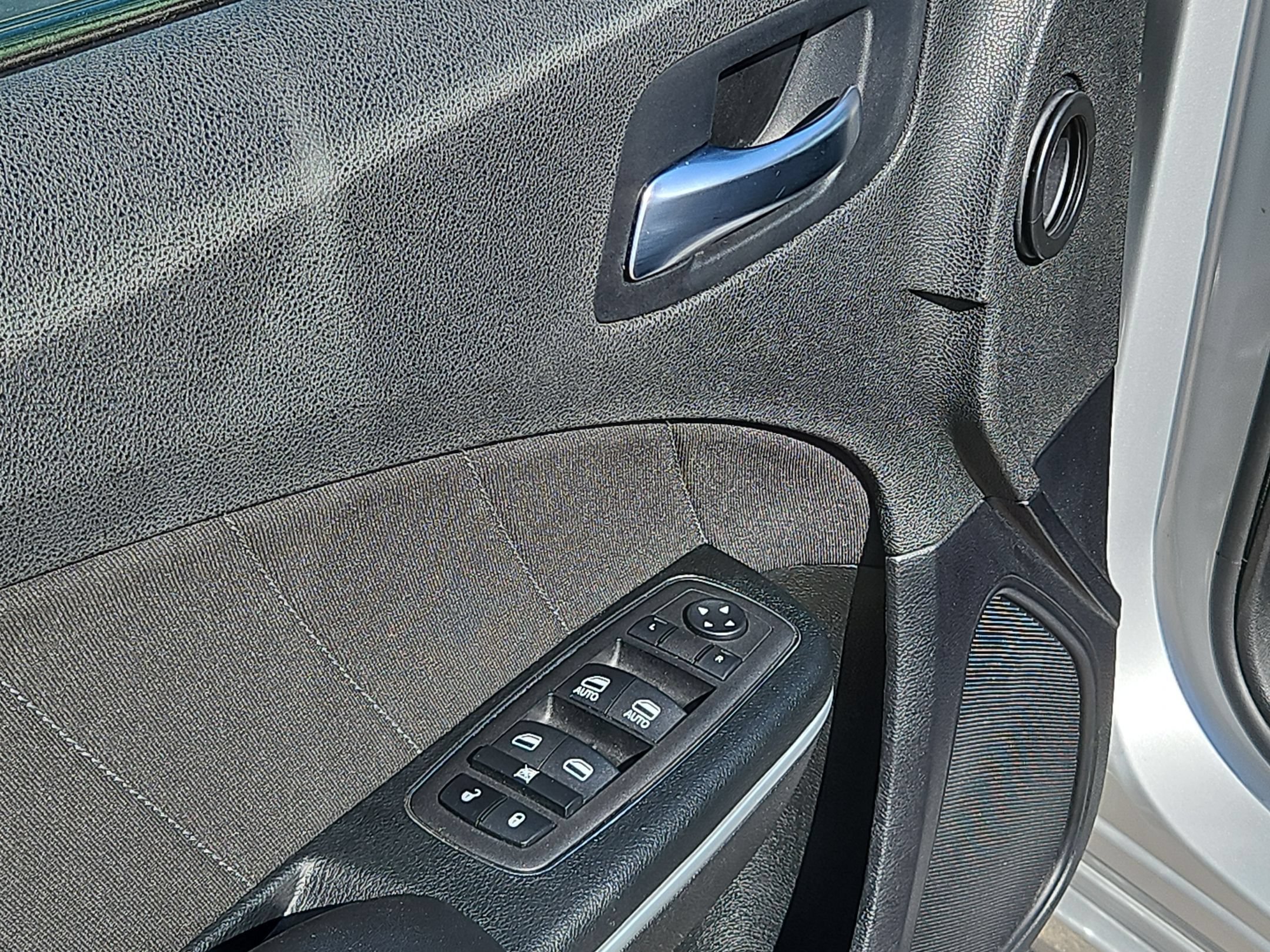 Used 2023 Dodge Charger SXT RWD image 12
