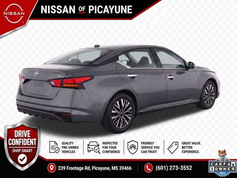 Used 2024 Nissan Altima 2.5 SV FWD image 6