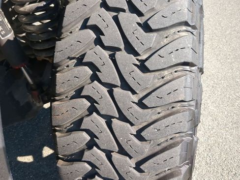 Used 2021 Ford F250 Lariat w/ Tremor Off-Road Package image 10