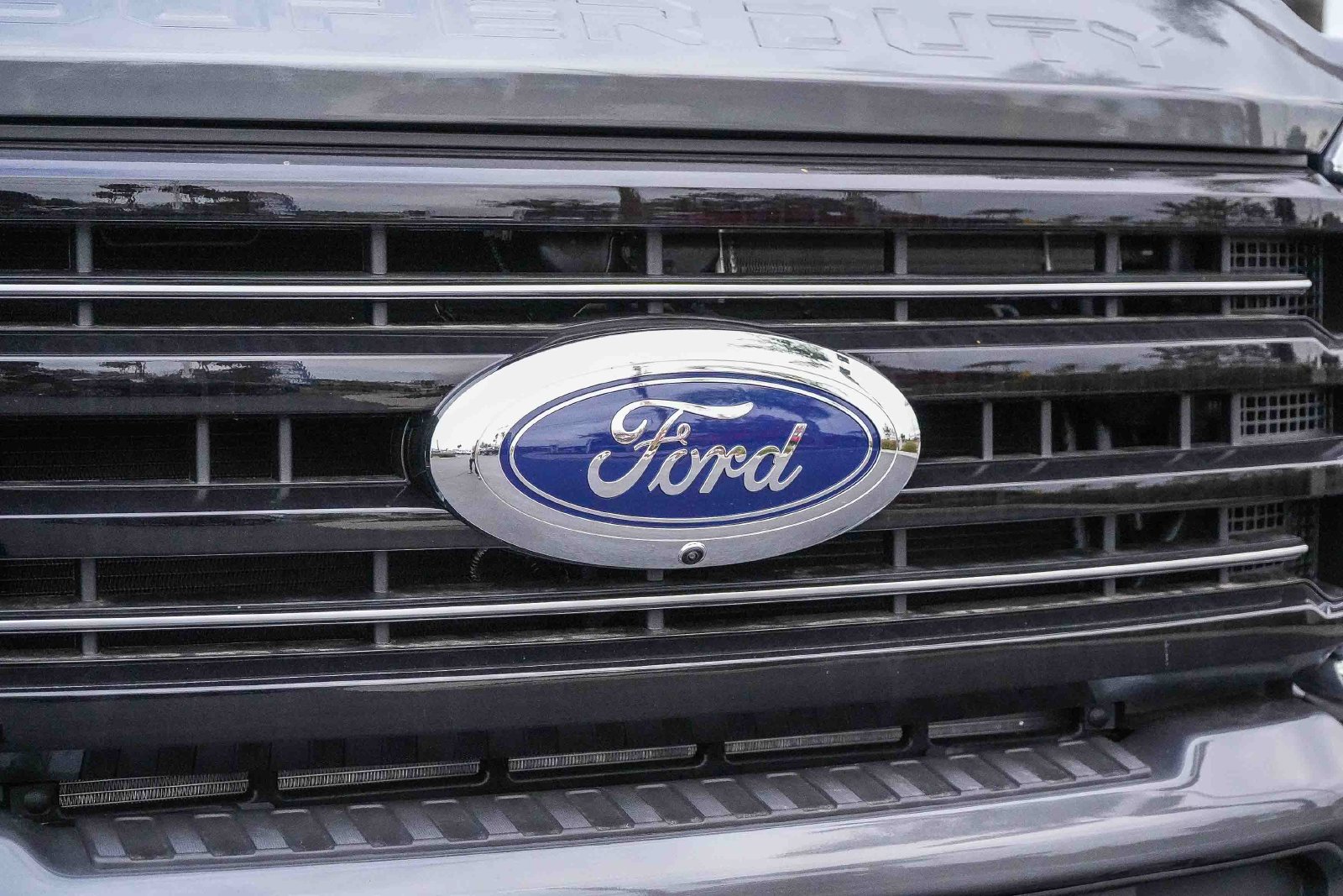 New 2026 Ford F250 Platinum AWD/4WD image 6