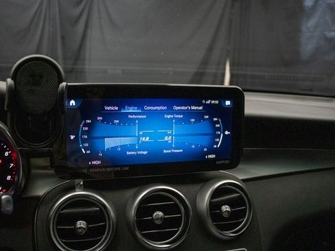 Used 2022 Mercedes-Benz GLC 300 4MATIC image 32