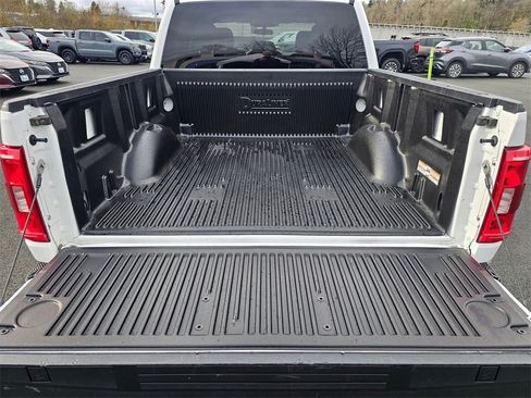 Used 2023 Ford F150 XLT w/ Trailer Tow Package image 23