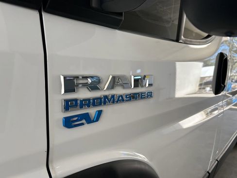 Used 2024 RAM ProMaster 3500 w/ Delivery Van Package image 15