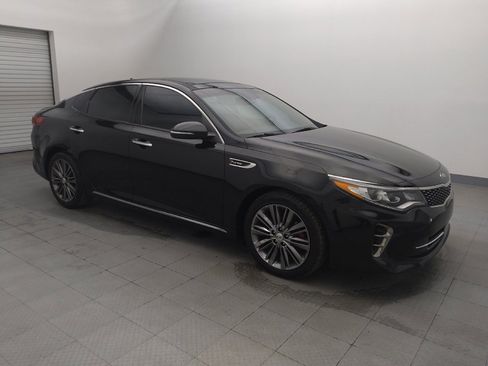 Used 2017 Kia Optima SX image 11