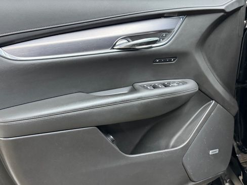 Used 2023 Cadillac XT6 Luxury FWD image 11