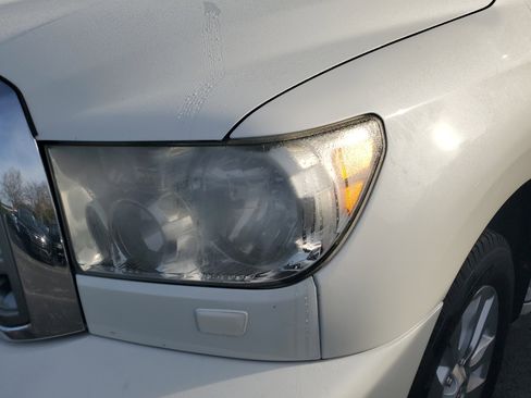 Used 2016 Toyota Sequoia Platinum image 4