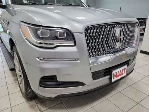 Used 2022 Lincoln Navigator Reserve image 25