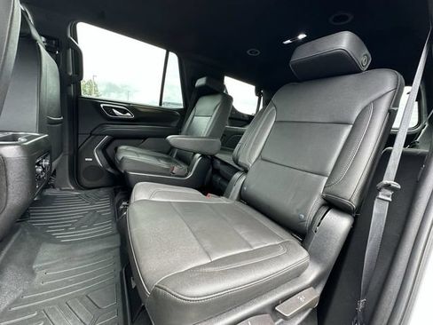 Certified 2022 Chevrolet Tahoe LT w/ Luxury Package AWD/4WD image 24