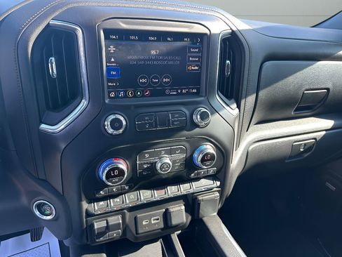 Used 2021 GMC Sierra 1500 AT4 w/ AT4 Value Package AWD/4WD image 21