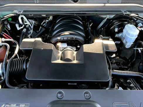 Used 2020 GMC Yukon SLT image 10