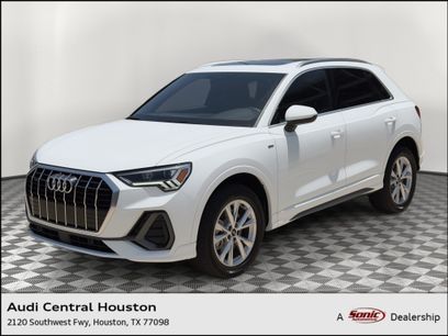 Certified 2025 Audi Q3 2.0T Premium w/ Convenience Package