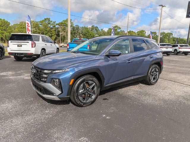 Used 2025 Hyundai Tucson SEL FWD image 4