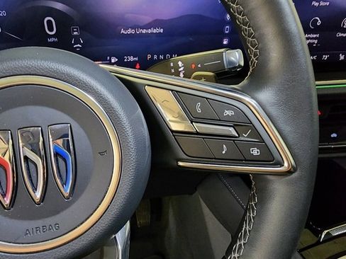 Certified 2025 Buick Envision Preferred image 22