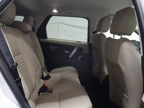 Used 2021 Land Rover Discovery Sport SE image 13