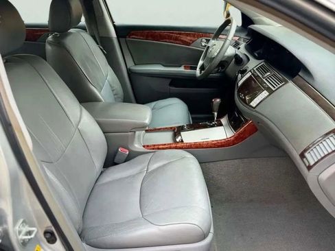 Used 2007 Toyota Avalon XLS image 13