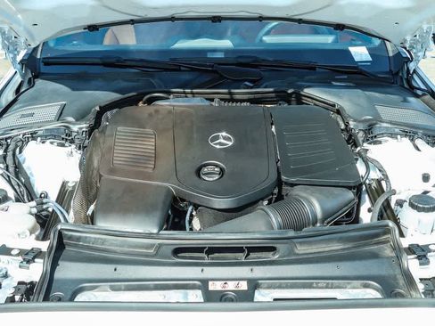 Used 2023 Mercedes-Benz C 300 Sedan image 23