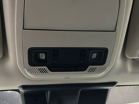 Used 2021 Ford Mustang Mach-E Premium image 25