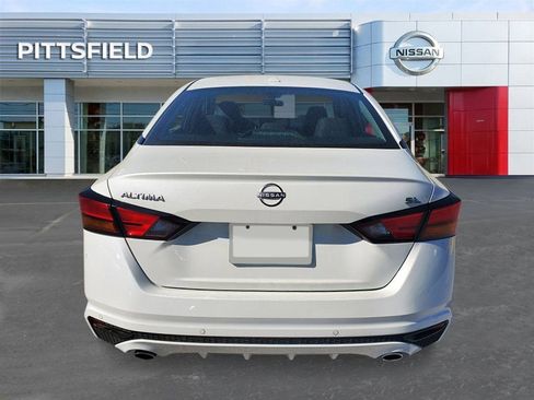 New 2025 Nissan Altima 2.5 SL image 4