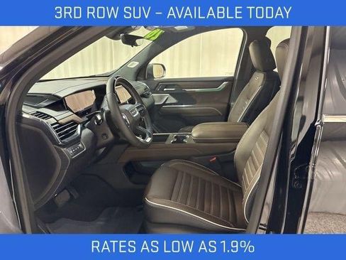 New 2026 GMC Acadia Denali Ultimate image 9