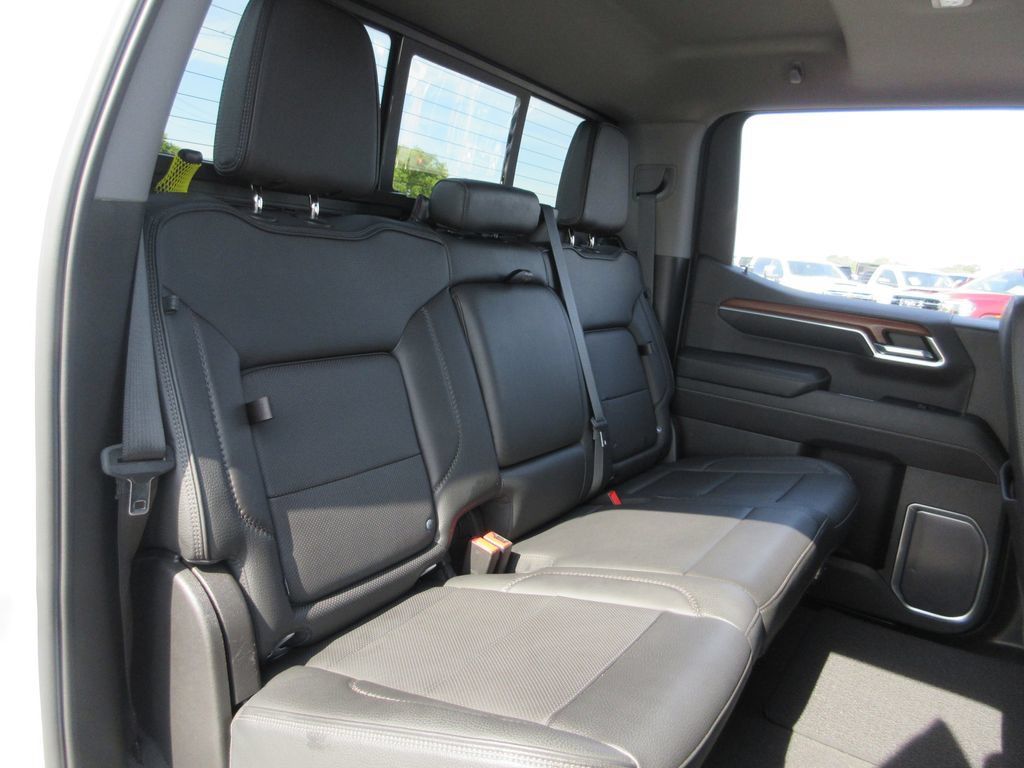 Used 2023 GMC Sierra 1500 Denali AWD/4WD image 25
