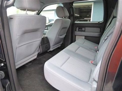 Used 2012 Ford F150 XLT w/ XLT Chrome Pkg AWD/4WD image 16
