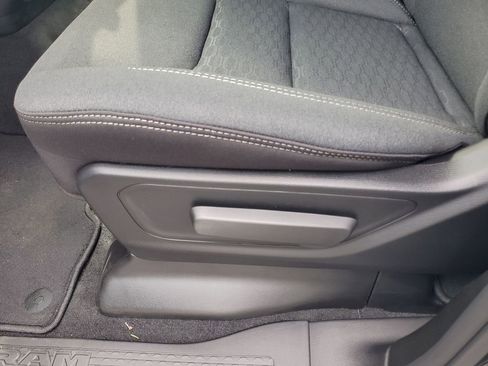 New 2026 RAM 1500 Express image 9