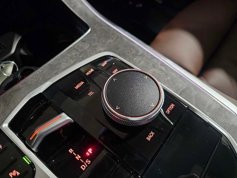 New 2026 BMW X5 xDrive40i w/ M Sport Package image 24