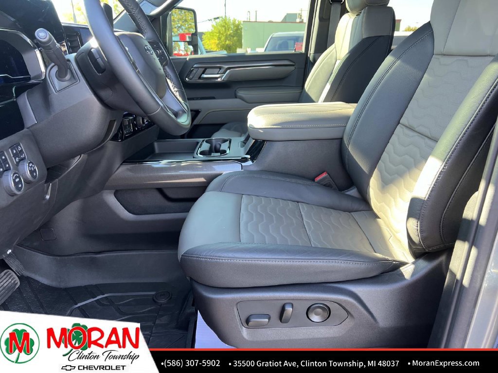 Certified 2024 Chevrolet Silverado 2500 ZR2 w/ LPO, Dark Essentials Package AWD/4WD image 20