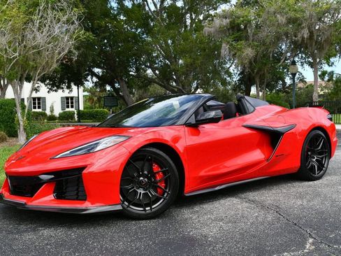 Used 2023 Chevrolet Corvette Z06 w/ Stealth Interior Trim Package RWD image 20