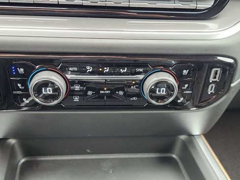 New 2026 Chevrolet Silverado 2500 High Country w/ High Country Premium Package AWD/4WD image 21
