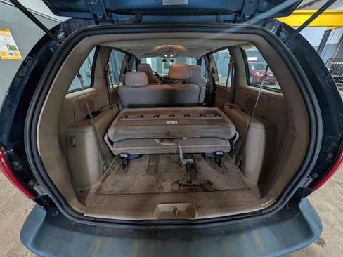 Used 2002 Dodge Caravan SE FWD image 25