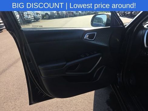 Used 2020 Kia Soul S FWD image 21