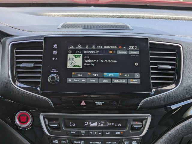 Used 2025 Honda Passport Black Edition image 19