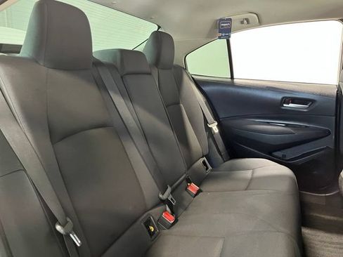 Used 2021 Toyota Corolla LE FWD image 13
