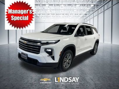 Certified 2025 Chevrolet Traverse LT