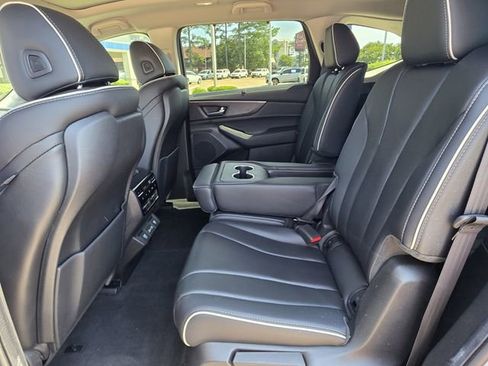 Certified 2023 Acura MDX SH-AWD w/ Advance Package image 24
