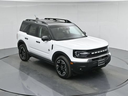 New 2026 Ford Bronco Sport Outer Banks AWD/4WD image 43