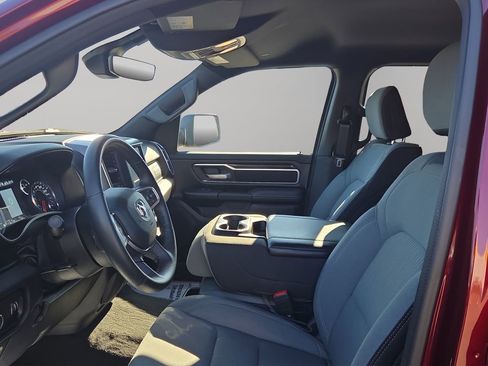Used 2023 RAM 1500 Big Horn AWD/4WD image 9