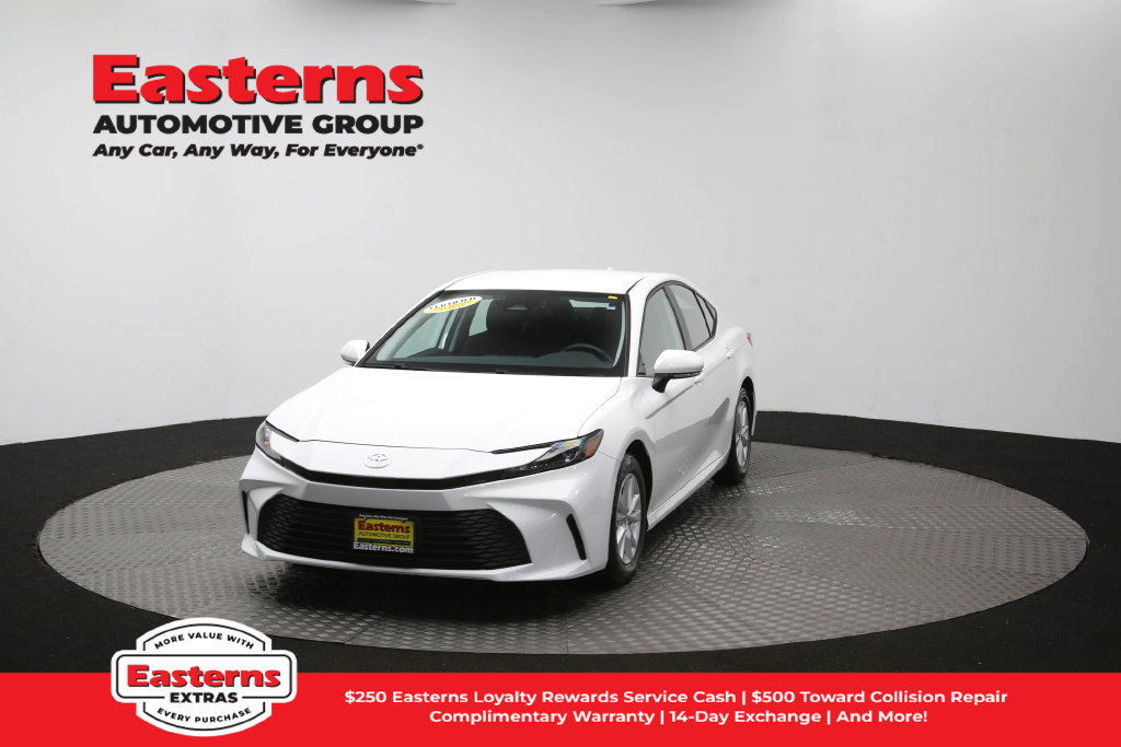 Used 2025 Toyota Camry LE FWD image 54