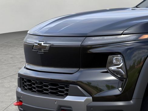 New 2026 Chevrolet Silverado EV Trail Boss w/ Plus Package image 13