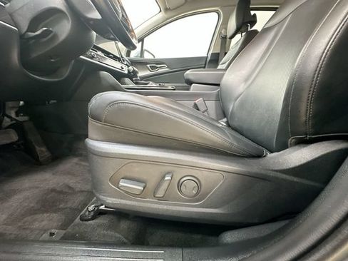 Used 2023 Kia Sportage EX FWD image 15