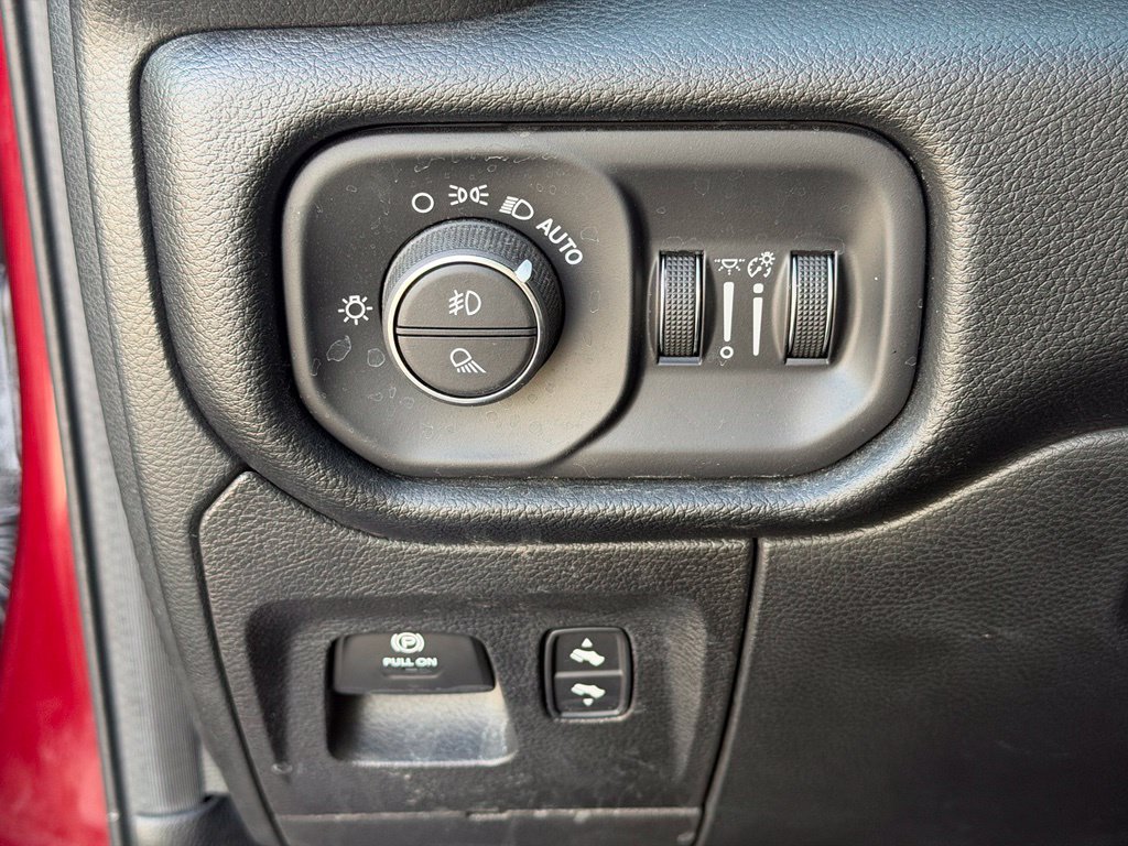 Certified 2022 RAM 1500 Laramie AWD/4WD image 11