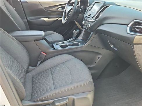 Certified 2018 Chevrolet Equinox LT w/ LPO, Protection Package FWD image 27