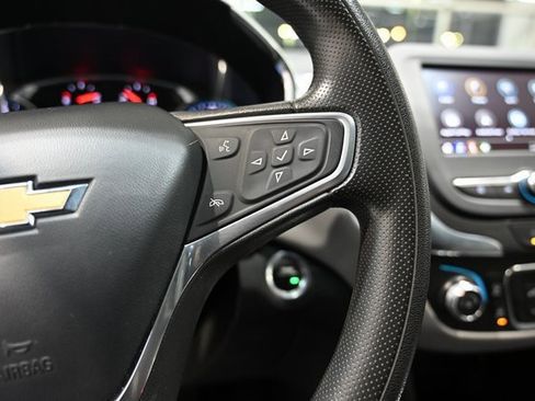 Used 2023 Chevrolet Equinox LT image 21